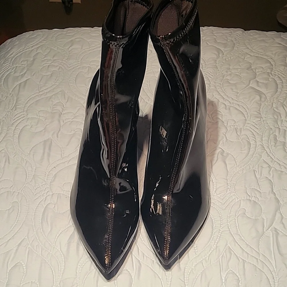 Jessica Simpson Ankle sock booties - Picture 1 of 4